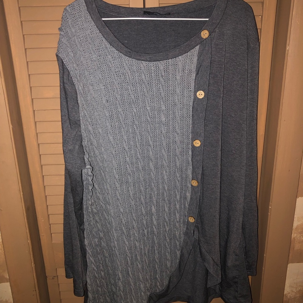 Gray Asymmetrical Long Sleeve Blouse